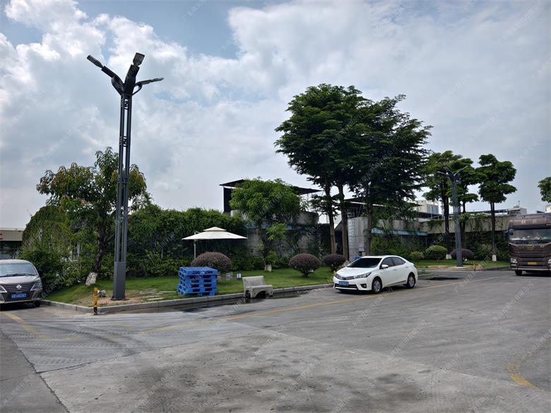 商友照明定制景观路灯助力惠和硅制品有限公司照明亮化建�? width=